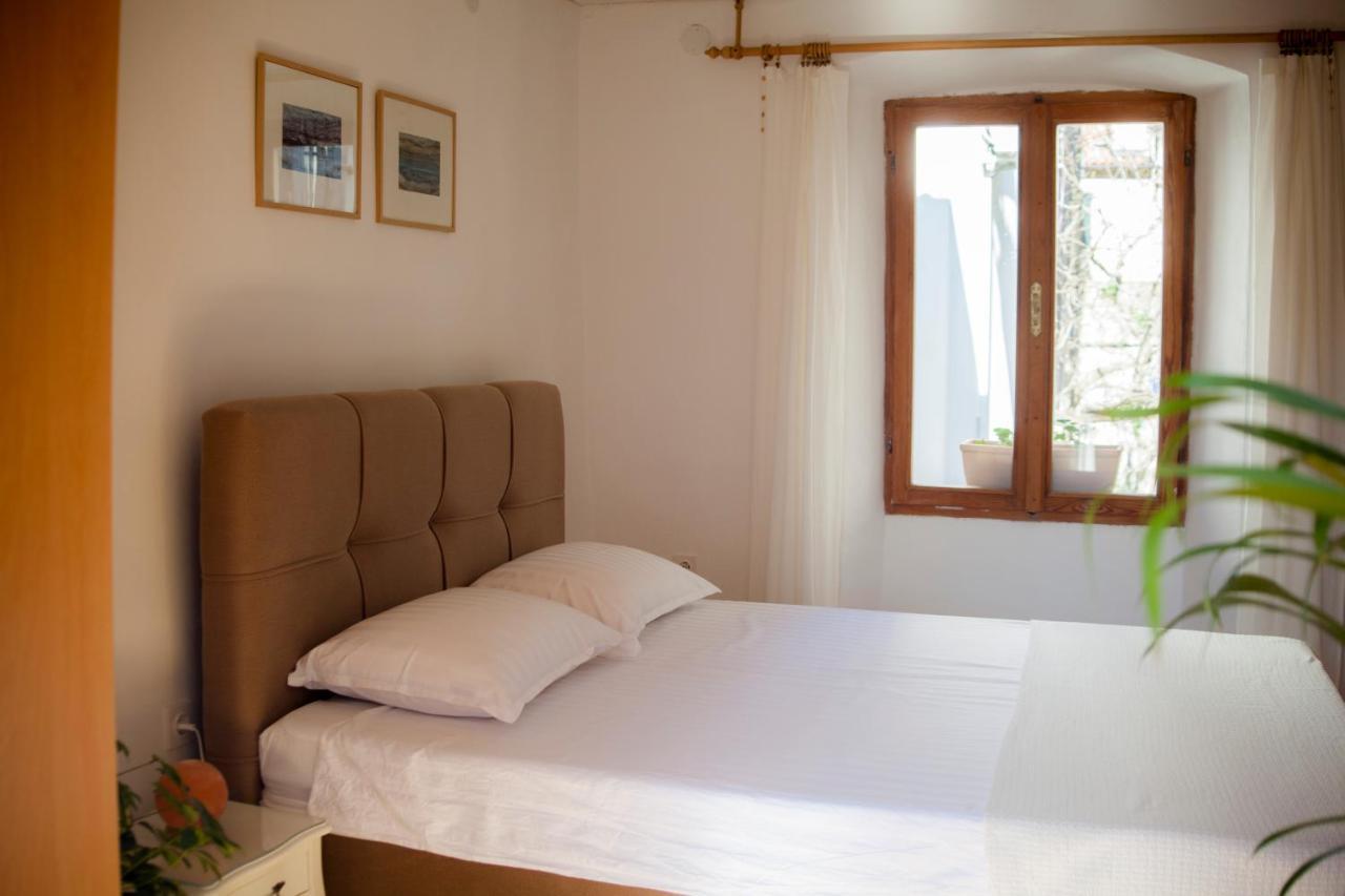 Amarilis Rooms Грожнян Экстерьер фото